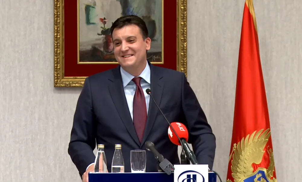(VIDEO) Milović: Biću kandidat za gradonačelnika Podgorice, odlučio sam da se ne krijem nego da izađem na crtu