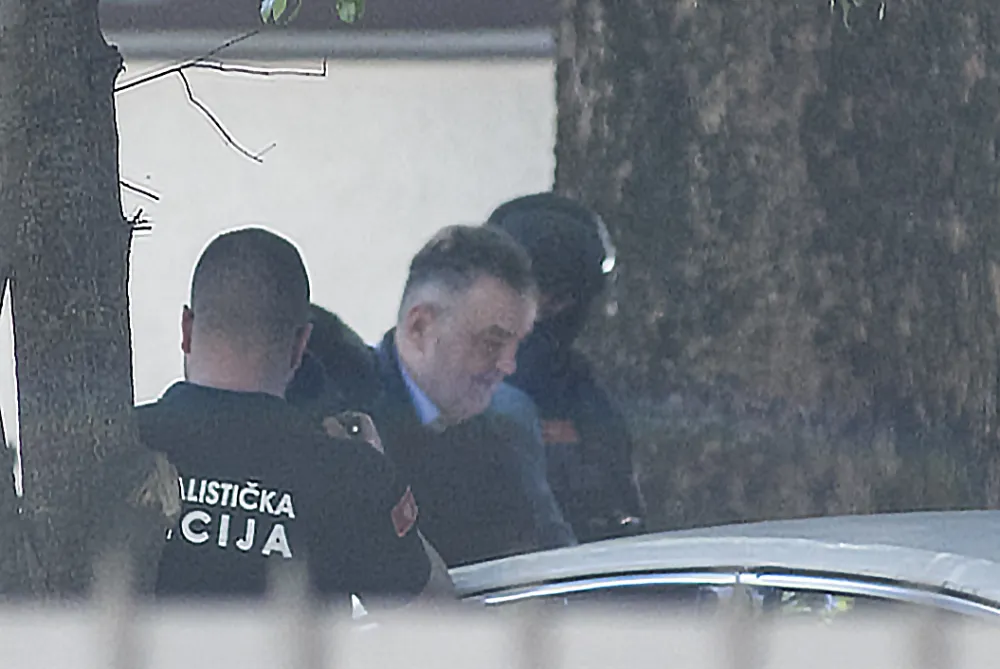 Odbrana tvrdi:&nbsp;Knežević već 12 dana ne ostvaruje pravo na telefonsku komunikaciju sa porodicom