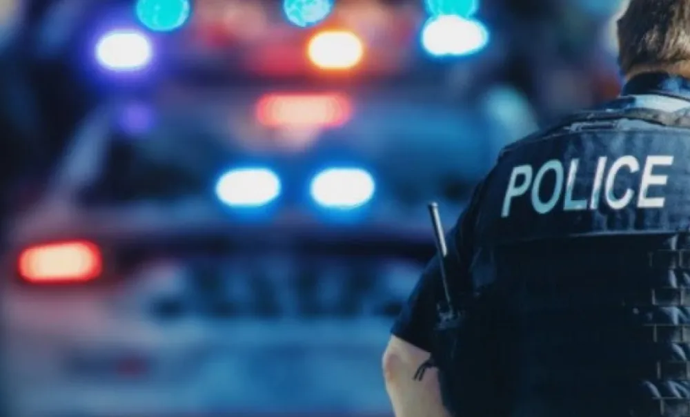 U nemirima u Engleskoj povrijeđeno 39 policajaca