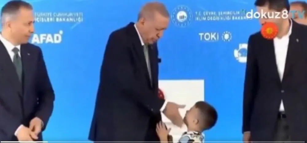 (VIDEO) Erdogan udario &scaron;amar dječaku pred kamerama