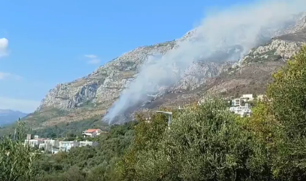Pa&scaron;trovačka gora: Požar u blizini crkve Sv. Stefana Dečanskog