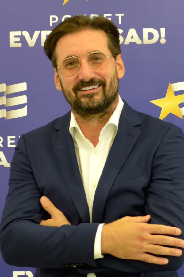 Tihomir Draga&scaron;