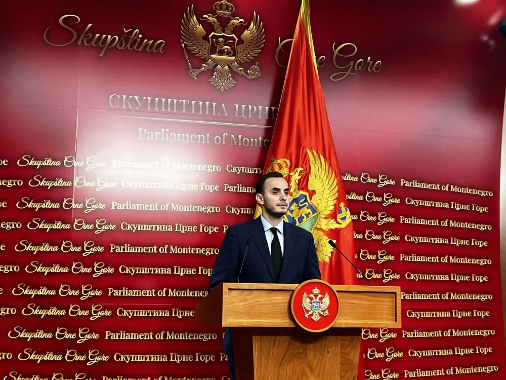Konatar: URA će u Skup&scaron;tini opet predložiti zakon o Fondu "Stan za sve"