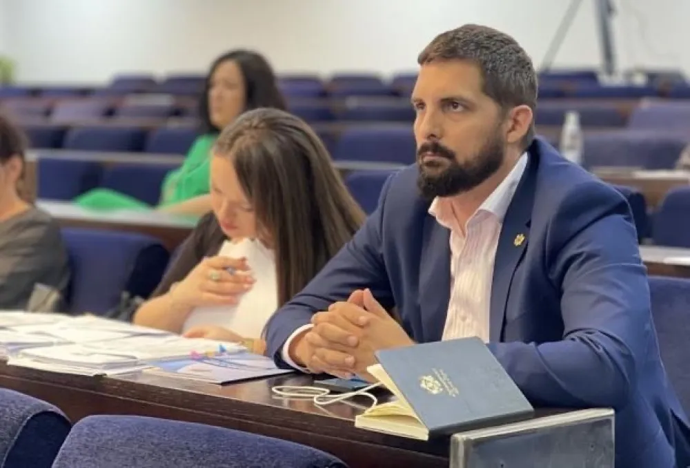 Leković: Izgleda da se "kriva Drina" kod Andrića i njegovog &scaron;efa teže ispravlja