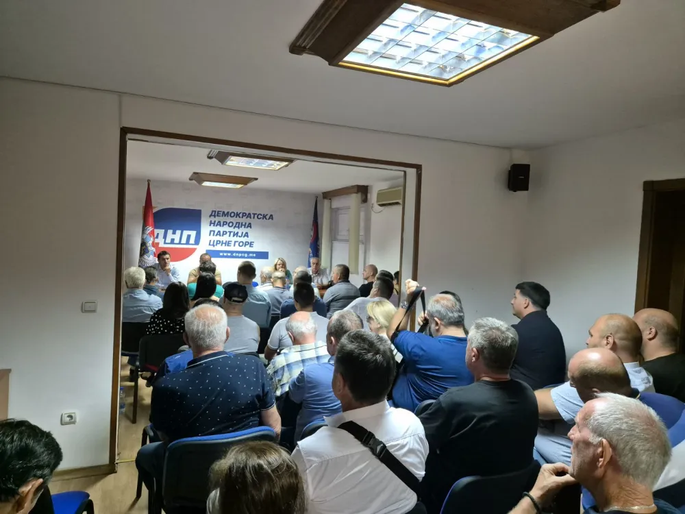 Sa sastanka OO DNP Podgorica