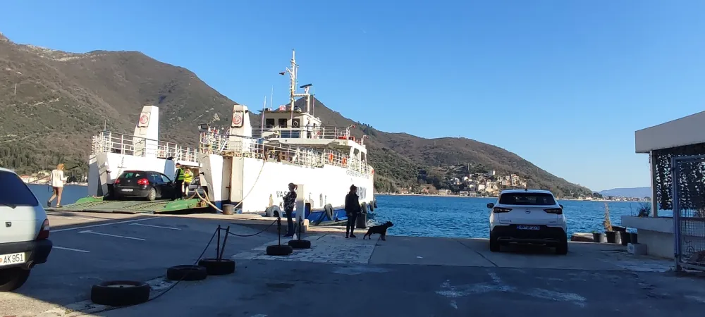 Počela onlajn prodaja karata za trajektnu liniju Kamenari - Lepetane