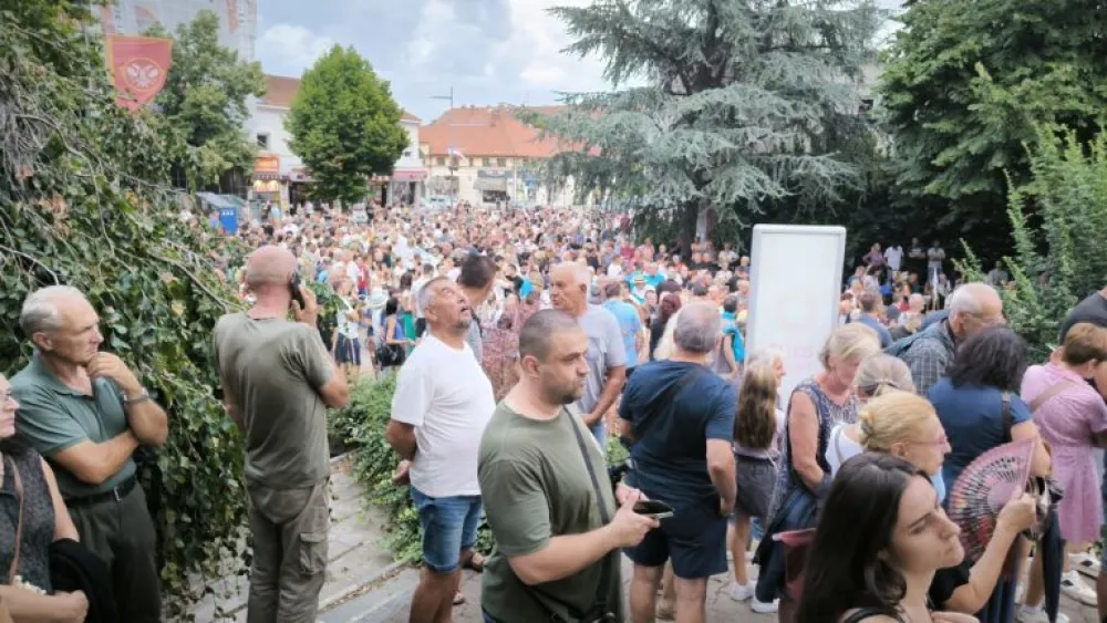 Posle pauze, ponovo protesti protiv litijuma: Građani se okupili u Valjevu i Ivanjici