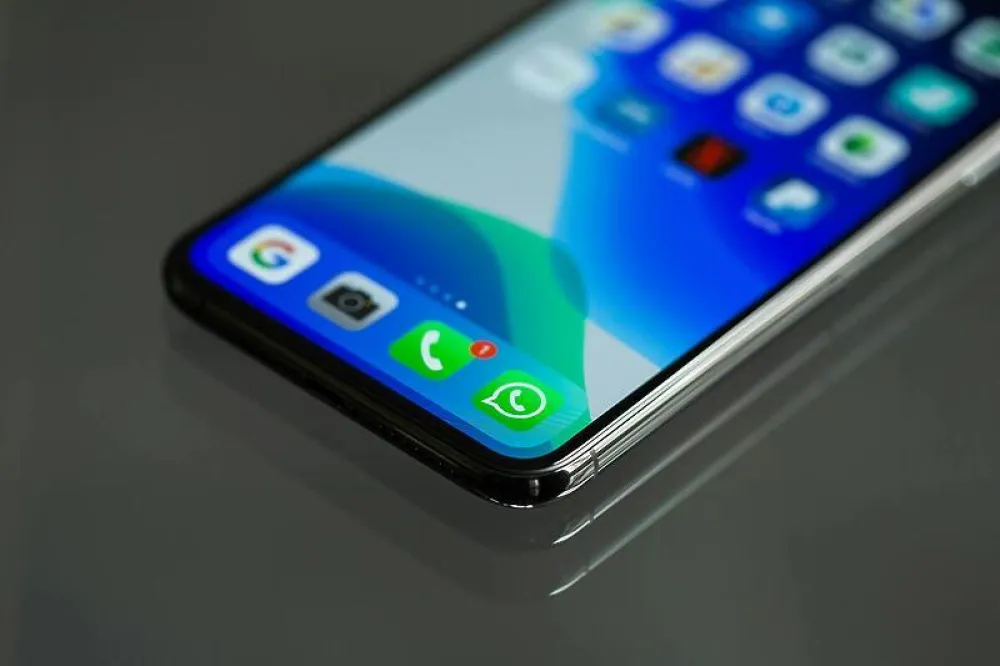 WhatsApp radi na blokiranju poruka nepoznatih kontakata