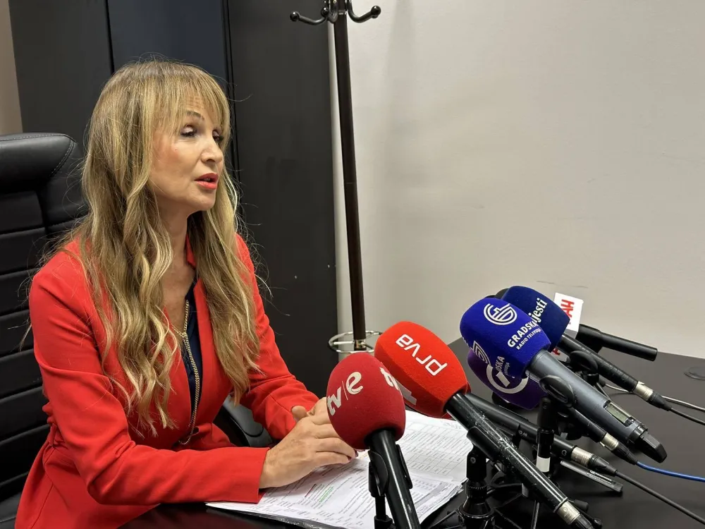 Medojević: Država mora da obezbijedi hranu i higijenska sredstva za sve koji ih ne mogu imat