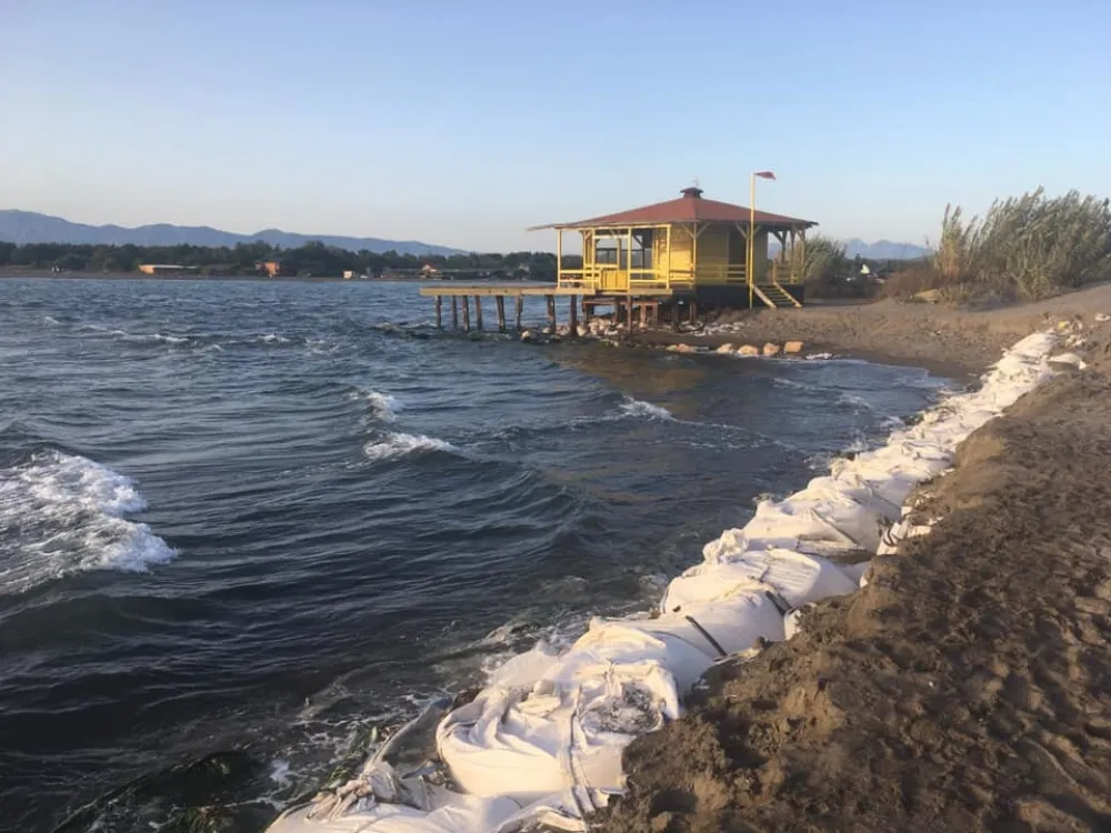 Biser Ulcinja ugrožavaјu klimatske promјene, ljudski faktor i nemar vlasti: Bojana je stvorila Adu, ali će je i uni&scaron;titi ako država ne reaguje