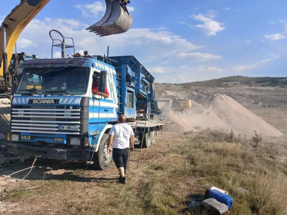 Počeli infrastrukturni radovina području Banjana: Sanacija puta Busak &ndash; Crni Kuk