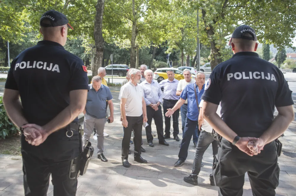 Armenko obećala razmatranje inicijative predstavnicima biv&scaron;ih radnika sa sјevera