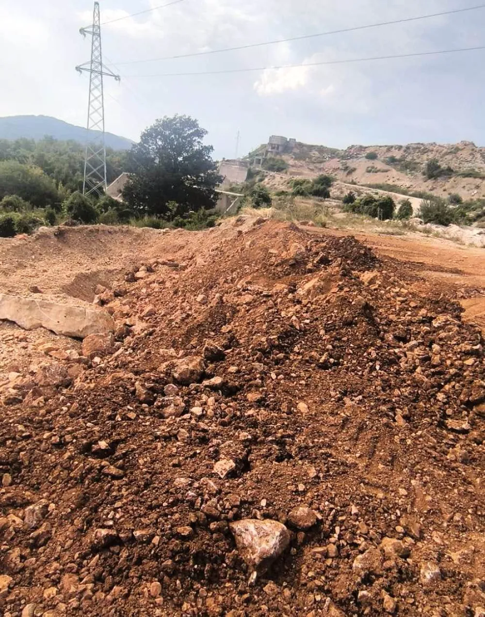 Uginula grla stoke premje&scaron;tena na drugu lokaciju, sumnje se na jo&scaron; nekoliko farmi u Nik&scaron;iću