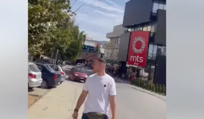 (VIDEO) Kosovski ministar obi&scaron;ao zatvorene srpske institucije: Arsenijević ga ispratio pi&scaron;taljkom, reagovala policija