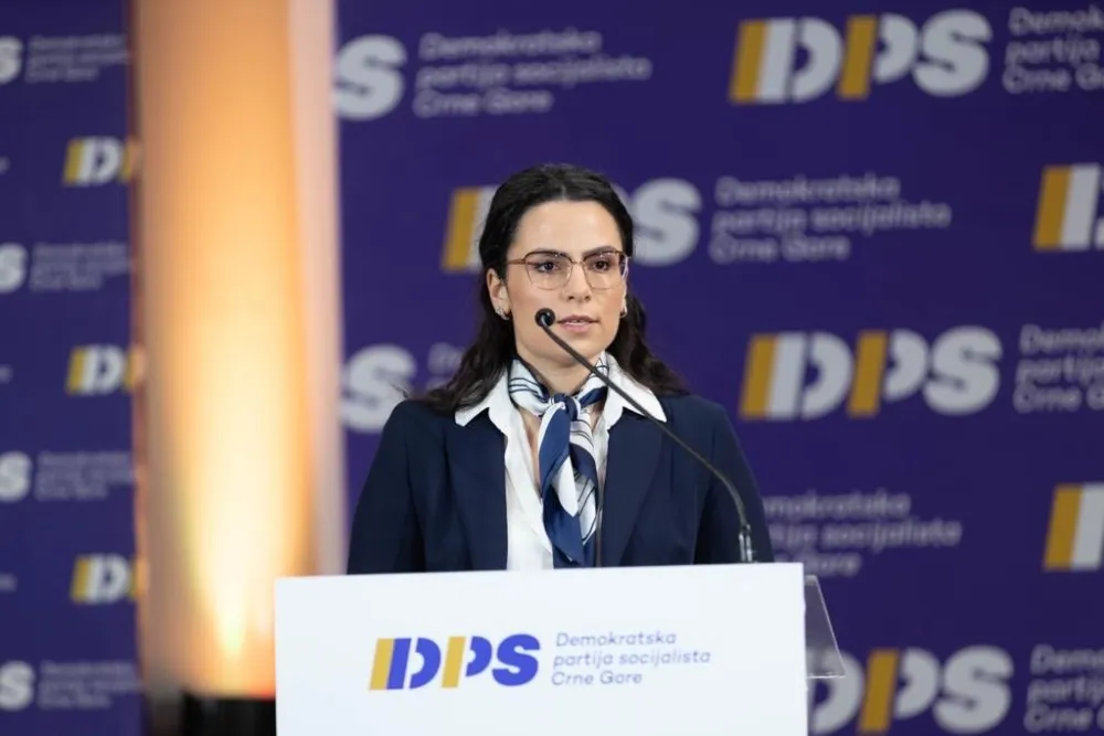 Milatović: Skandal da ministar poljoprivrede o Q-groznici saznaje iz medija, Spajić i njegovi ministri da se uozbilje