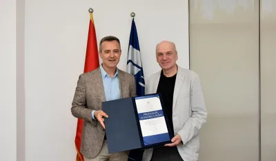 Božović uručio Voleru zvanje počasni porfesor