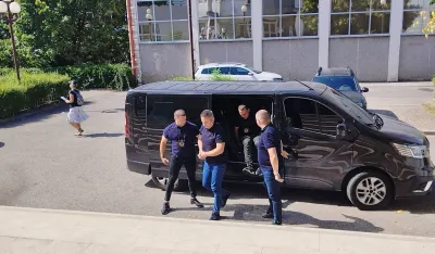 Privođenje Veselina Veljovića