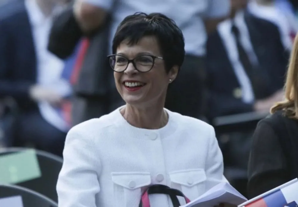 Vlada Slovenije jednoglasno: Marta Kos kandidat za komesara EU