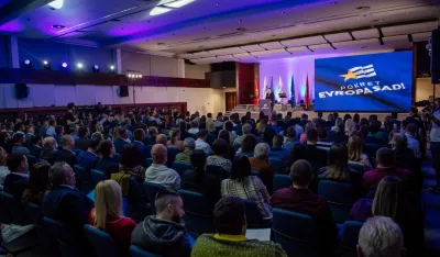  PES: Milatović zakazuje pres konferencije u maniru URA i DPS-a da bi se bavio&nbsp;Spajićem