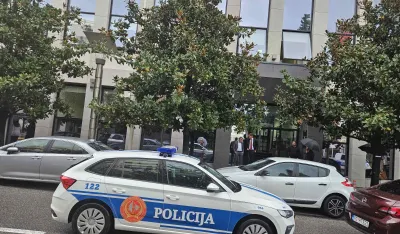 Evakuisana zgrada sudova u Njego&scaron;evoj ulici zbog prijetećeg mejla: "Sud će biti dignut u vazduh"
