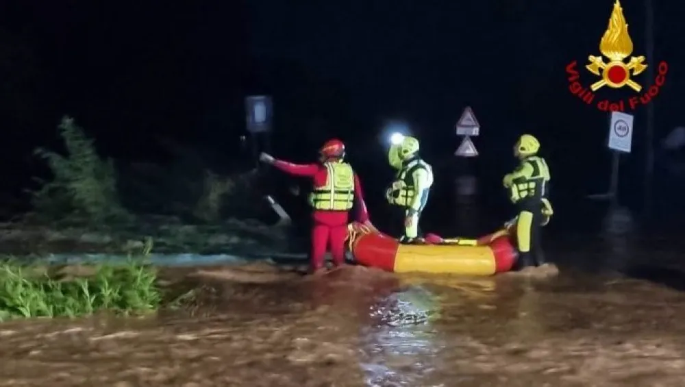 (VIDEO) Poplave u Toskani: Nestale beba i baka, potraga za stranim turistima