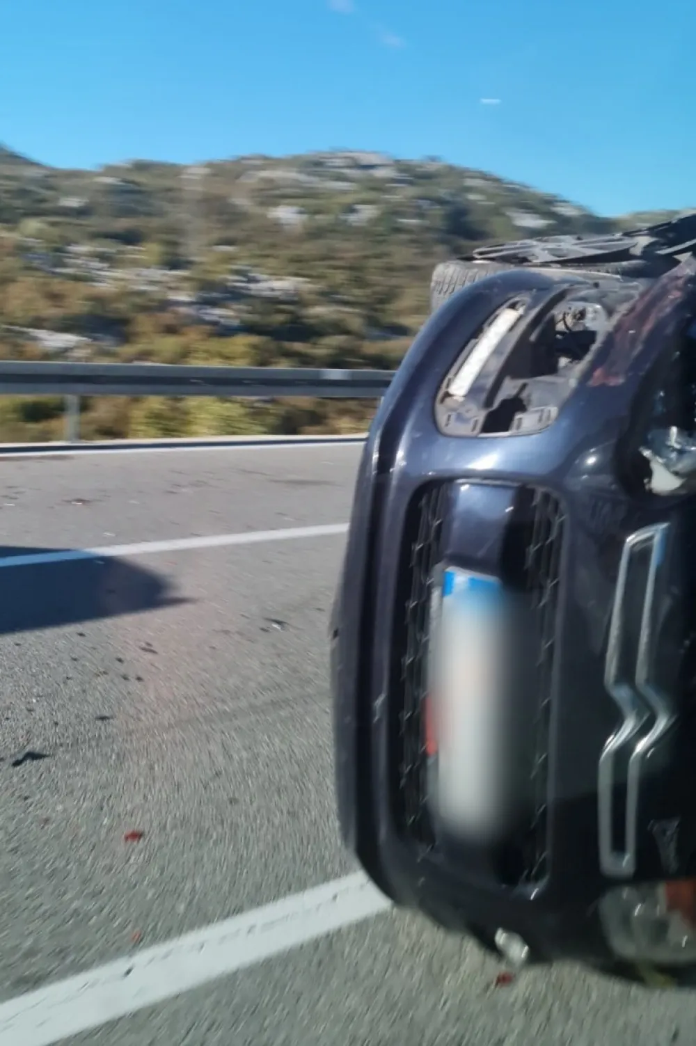 Udes na putu Podgorica - Cetinje: Povrijeđena jedna osoba
