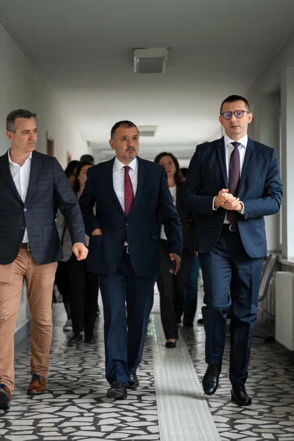 Vladimir Božović,&nbsp;Milivoje Radović i&nbsp;Mijat Jocović svečano otvorili renovirane sale