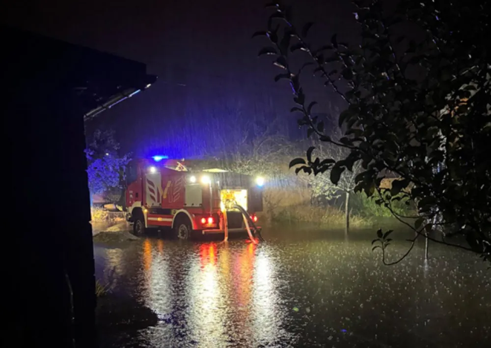 Foto: HVZ | Poplave i u Hrvatskoj