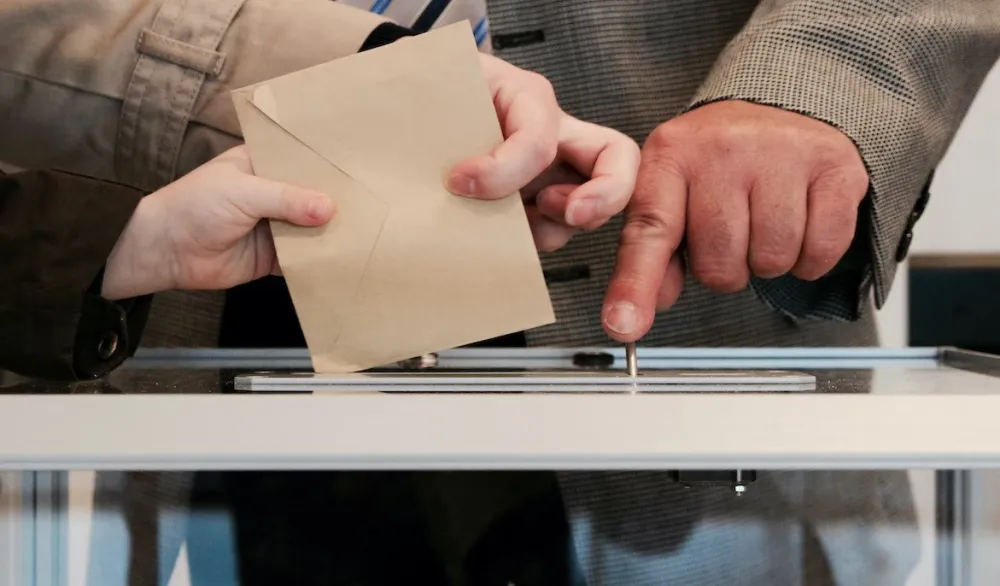 Mafija, &scaron;verceri i &scaron;pijuni u borbi za političke funkcije