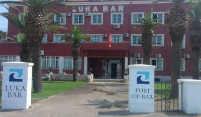 Luka Bar nabavlja nove mobilne lučke dizalice