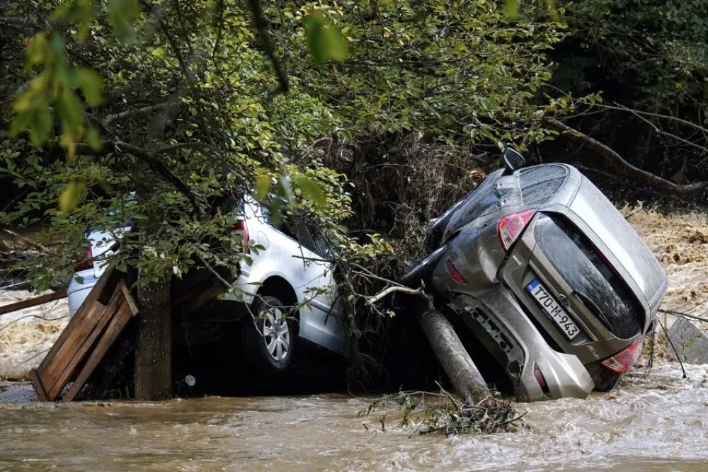 Najnoviji podaci iz poplavama pogođenih područja u BiH: 19 mrtvih, &scaron;est nestalih, jedno tijelo neidentifikovano