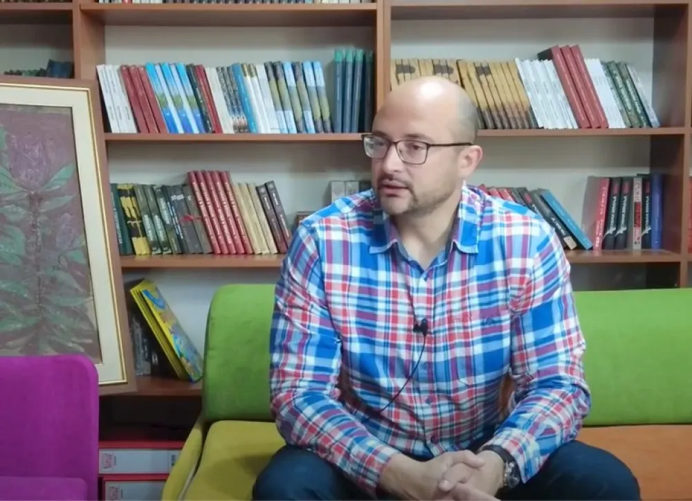 Peјak dobio priјeteće poruke zbog lažnih diploma: "Napao si pogre&scaron;nog čovjeka, zna&scaron; ti koga"