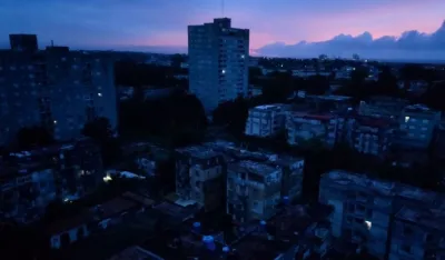Cijela Kuba ostala bez struje: U mraku 10 miliona ljudi