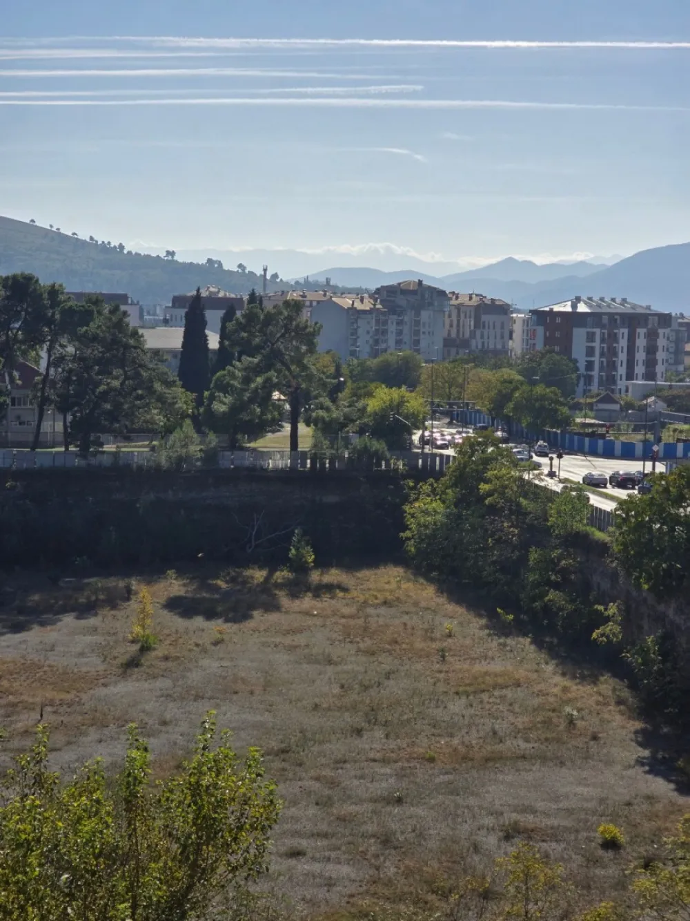 Podgorica: Pronađeno tijelo ženske osobe u rupi blizu Kliničkog centra