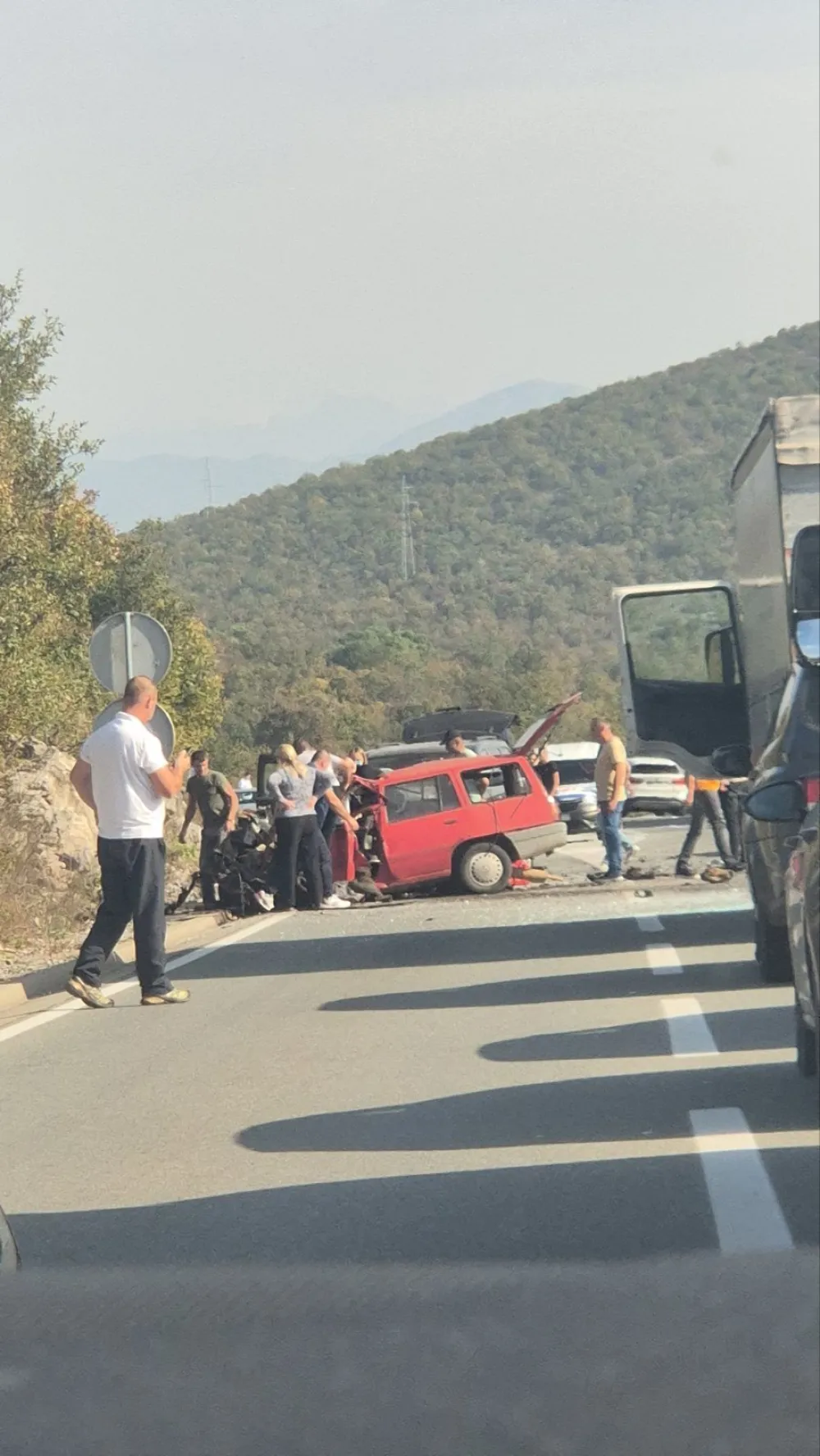 Udes na putu Cetinje-Podgorica, jedna osoba poginula