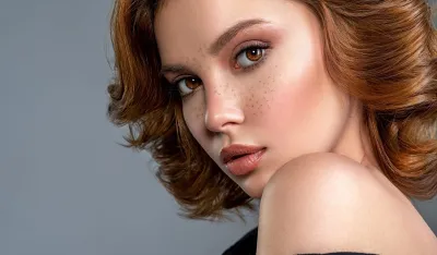 Pumpkin spice rumenilo je najjednostavniji jesenji makeup trend