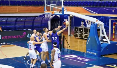 Derbi začelja Baranima