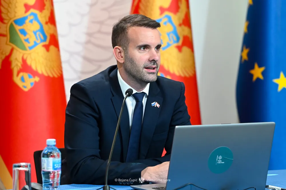 (VIDEO) Spajić: Evropa sad 1 i 2 povećale plate, a smanjile dug