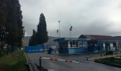 Спушки затвор - фото: Дан