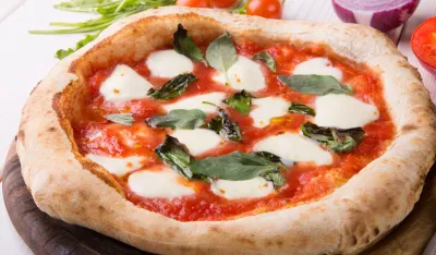 Kako se pravi napuljska pica: Tajne&nbsp;koje znaju samo Italijani