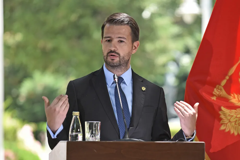 Milatović: Turistička sezona donijela pad prihoda u prva tri kvartala godine