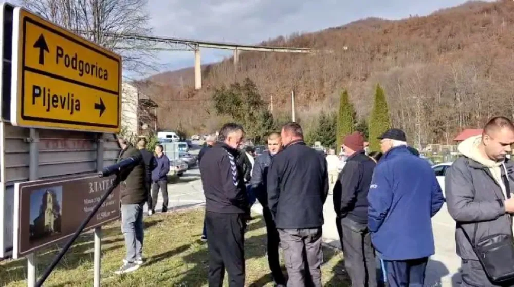 Mje&scaron;tani Vrane&scaron;ke doline i danas blokiraju Slijepač most