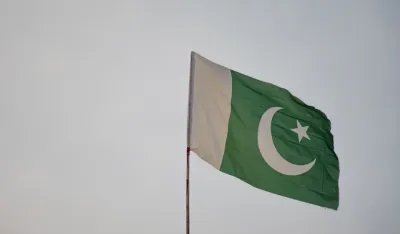 Pakistan gasi interent i mobilnu telefoniju
