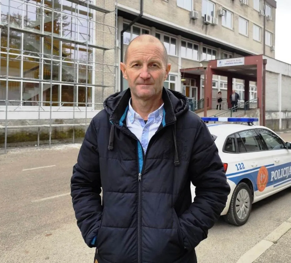 Medicinskoj sestri promijenjeno radno vrijeme i odjeljenje, njen muž negodovao, reagovala i policija