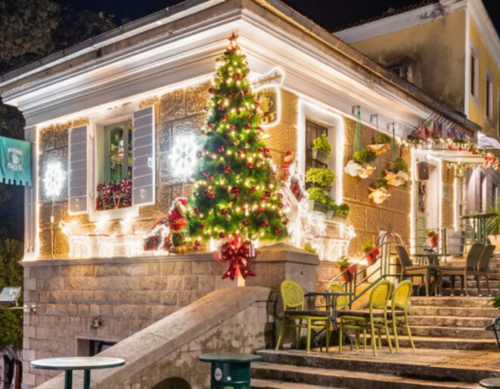 &ldquo;Izlozi pričaju prazničnu bajku&ldquo;- nagradni konkurs TO Herceg Novi