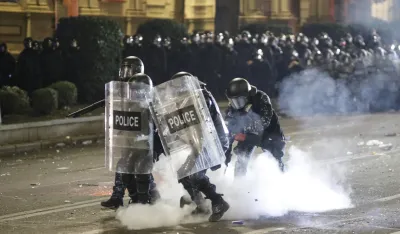 (VIDEO) Gruzija: Policija opet poku&scaron;ava da razbije demonstracije u Tbilisiju