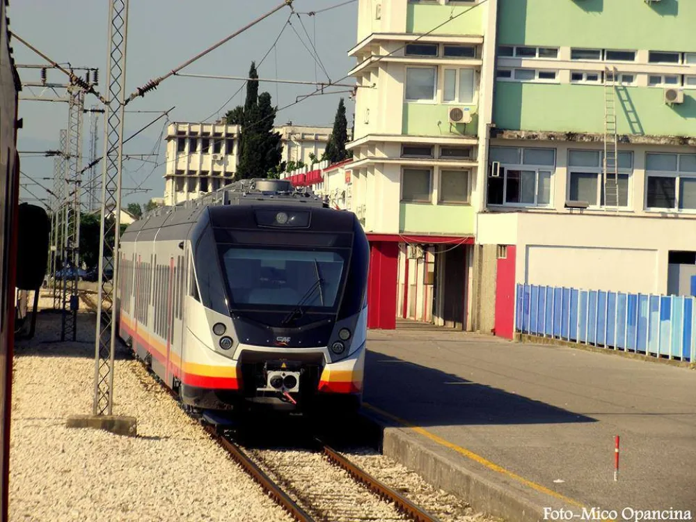 Svi vozovi za Bar i Nik&scaron;ić jutros otkazani