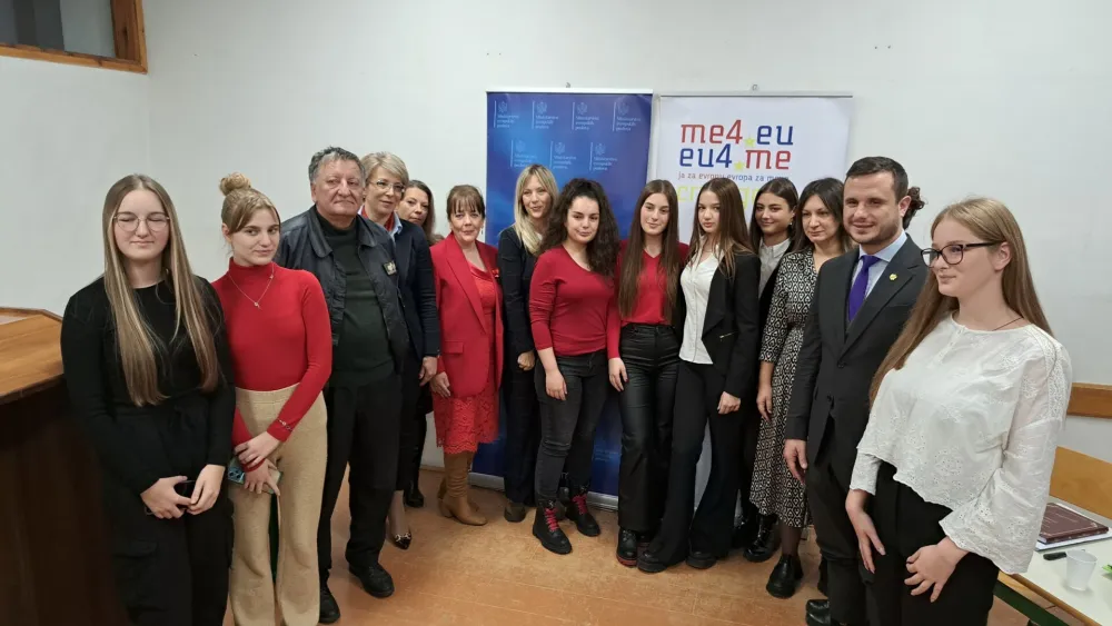 FOTO: Željko &Scaron;apurić