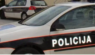 (VIDEO) Mladić automobilom probio rampu na granici BiH i Hrvatske, pa udario u policijsku blokadu i poginuo