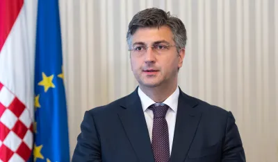 Plenković: Smije&scaron;no je da Crna Gora &scaron;alje ljude u Visbaden, a Hrvatska ne